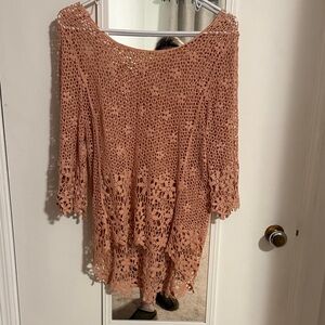 Elegant Crochet Tunic Top - Peach